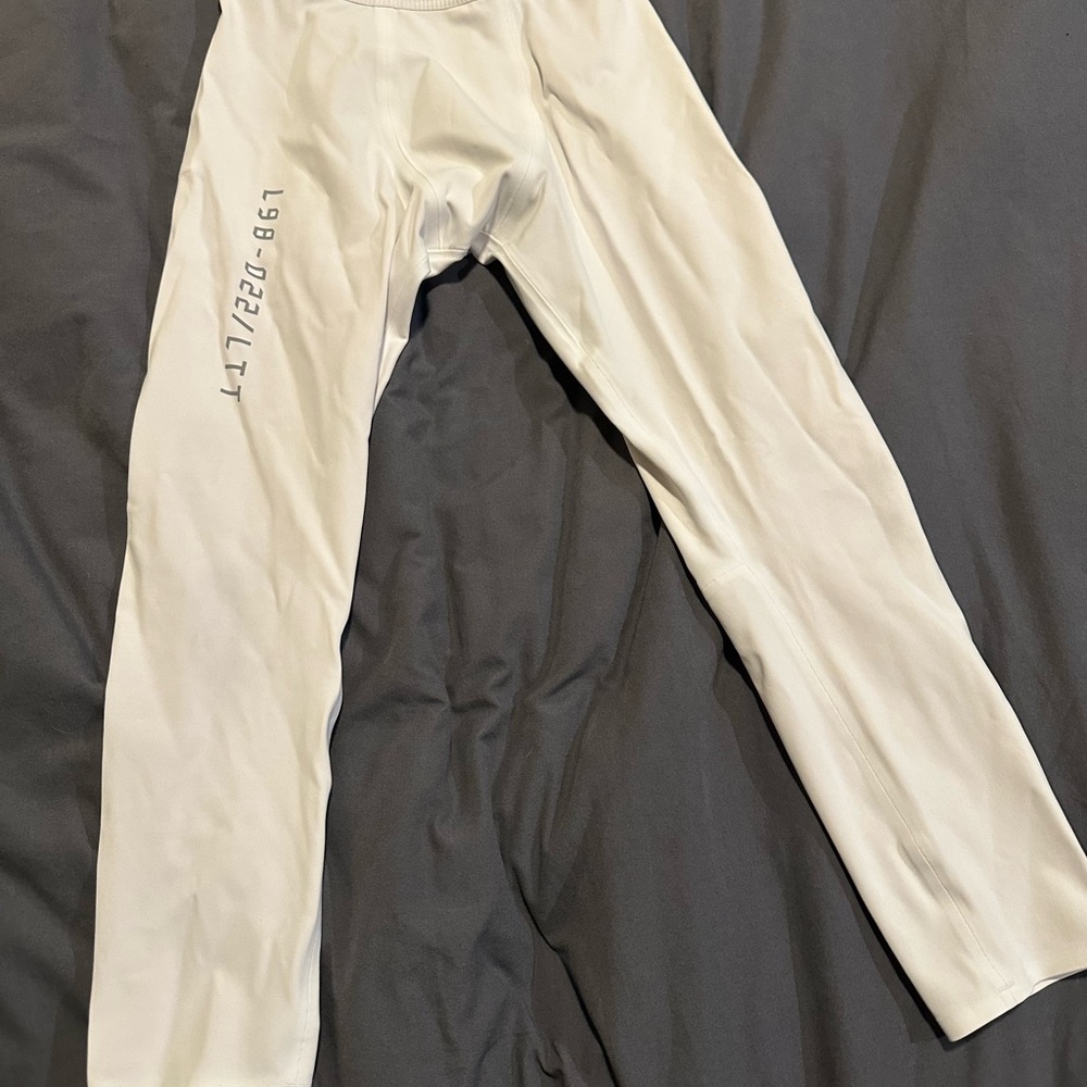 Men’s lululemon license to train tights - 21”